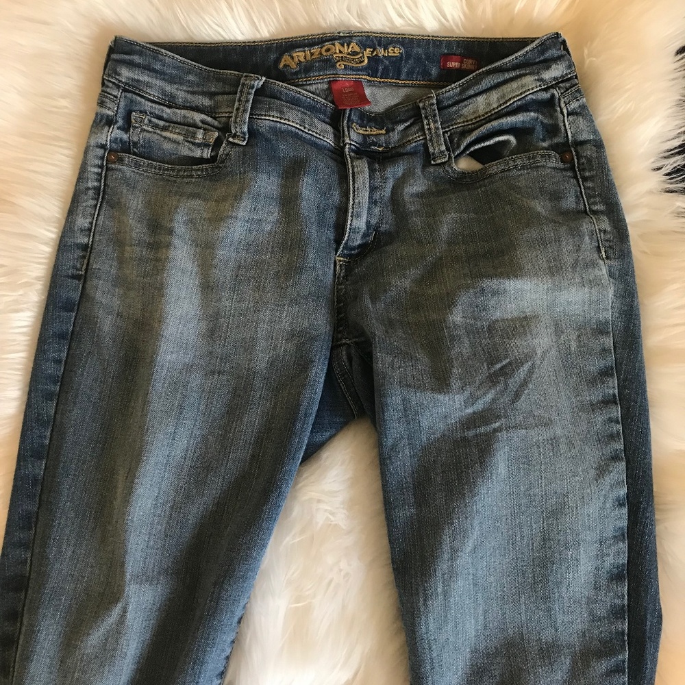 Hemmed Arizona Jeans